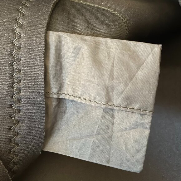 EUC Body Glove Blue and Black Short Sleeve Shorty Wetsuit in Men's ML - Picture 12 of 13